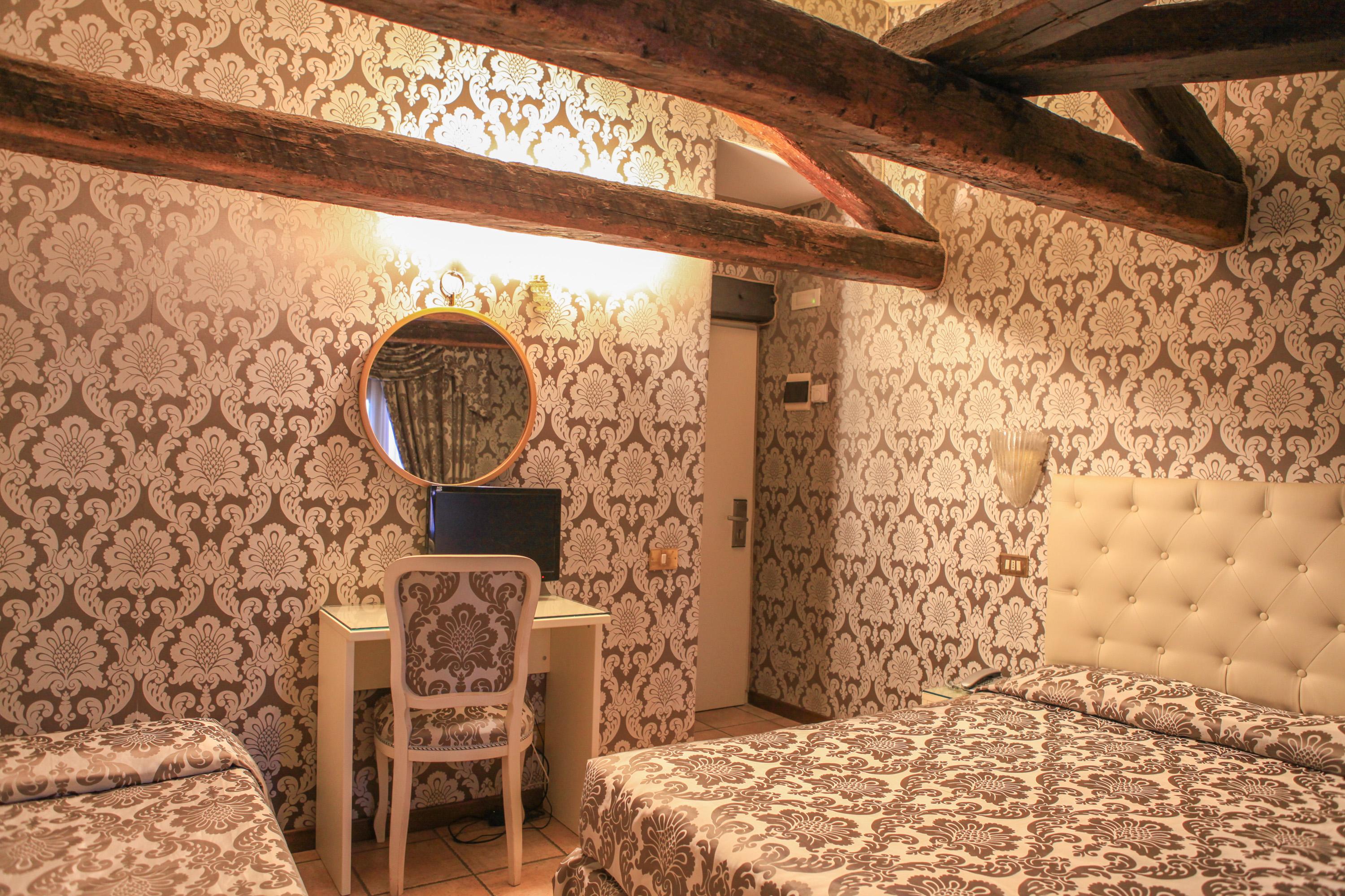 Hotel Bridge Венеция Экстерьер фото