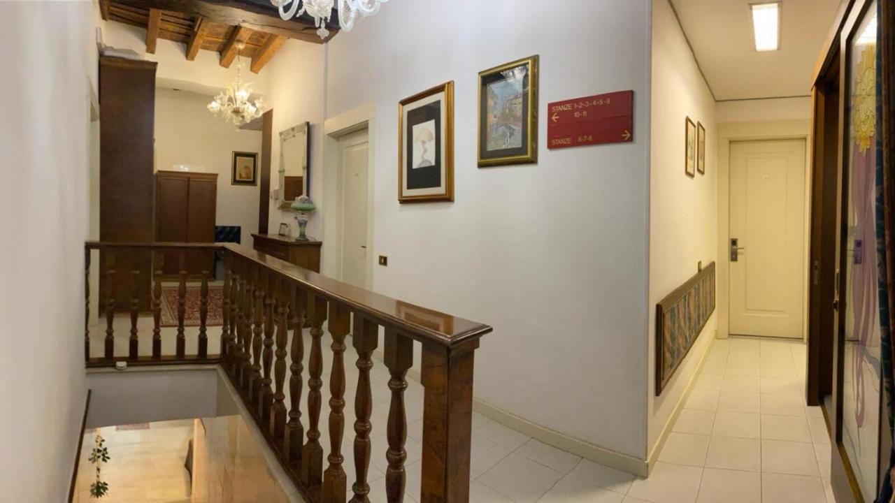 Hotel Bridge Венеция Экстерьер фото