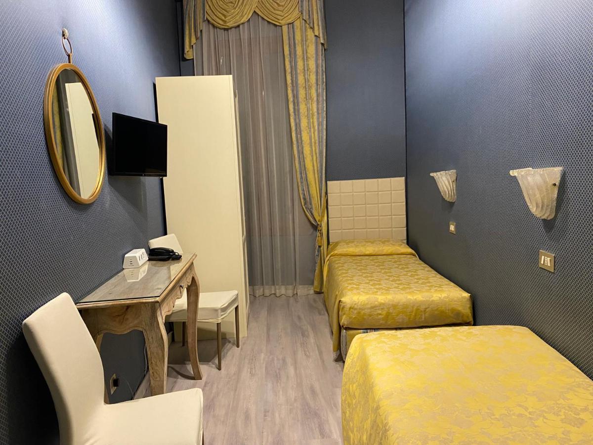 Hotel Bridge Венеция Экстерьер фото